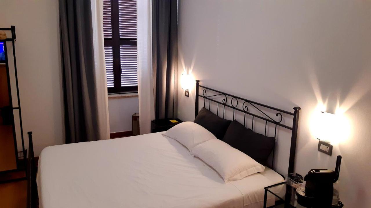 Guest House Masterintrastevere Roma Esterno foto